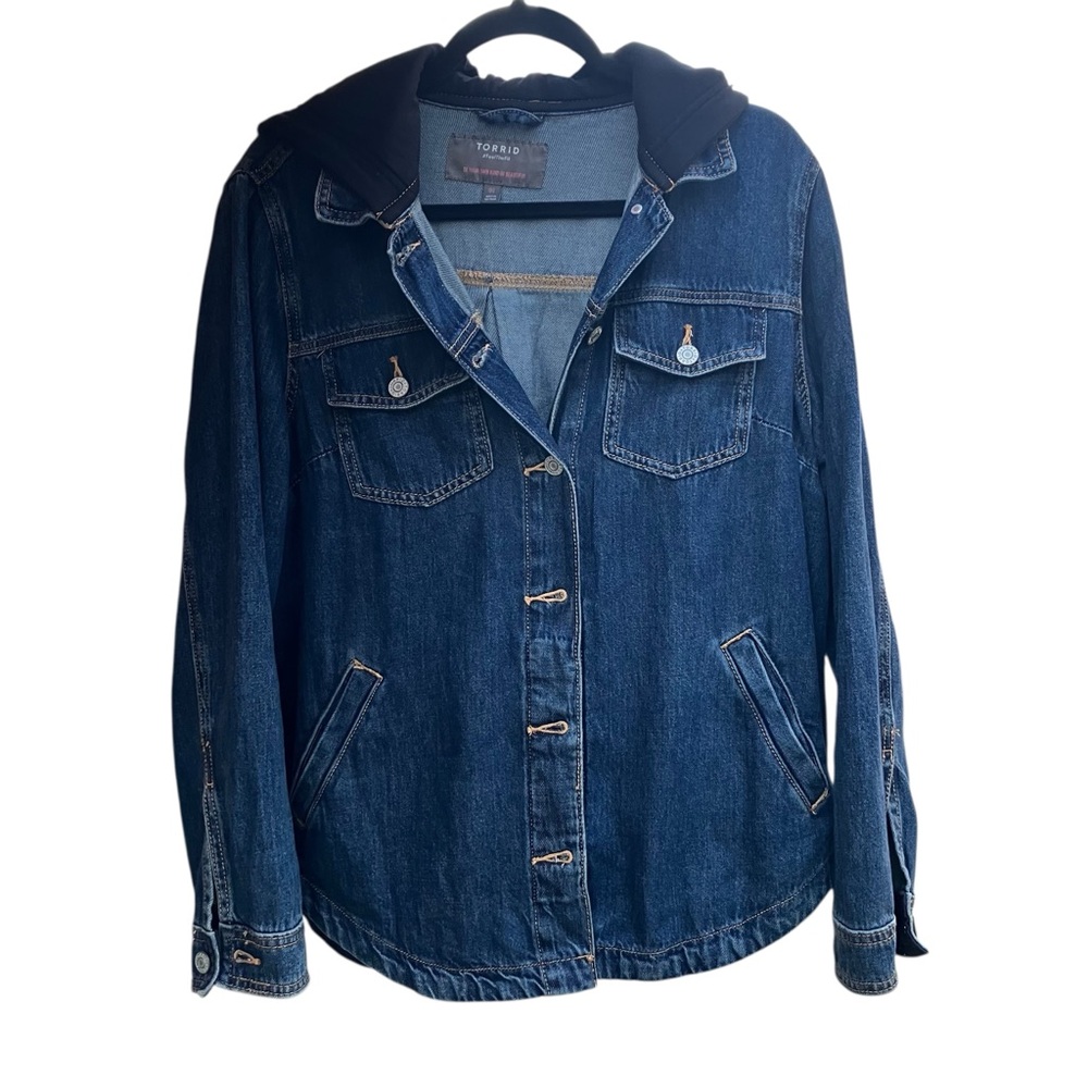 Torrid Hooded Denim Barn Jacket Dark Wash Utility Shacket Streetwear Large‎